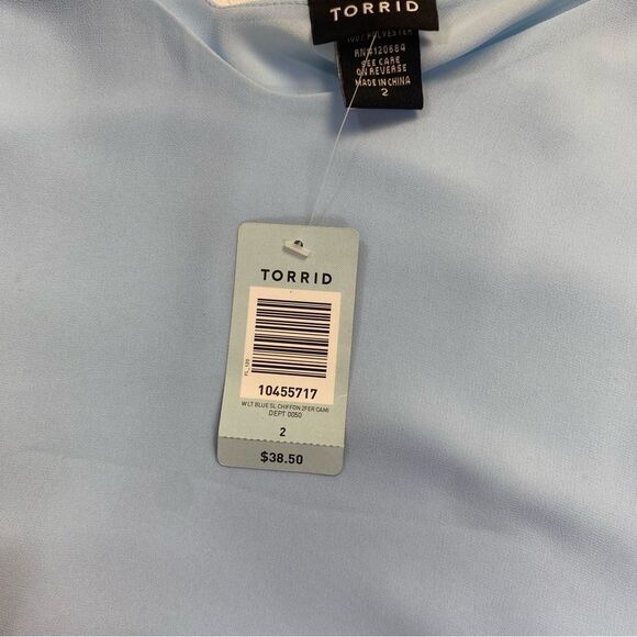 Torrid Size 2 Light Blue Satin Cami Tank Top Adjustable Straps NWT - Picture 8 of 9